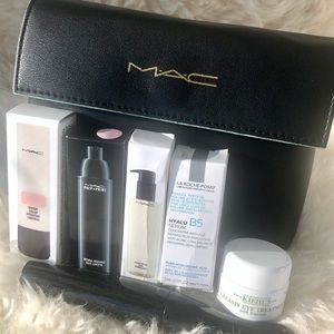 MAC customizable travel set